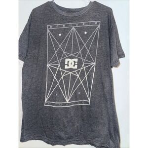Men's DC Skate T-Shirt Size Large Short Sleeve